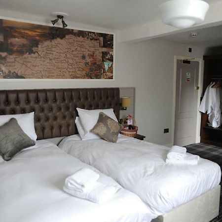 Angel @ Kingst Hotel นัตส์ฟอร์ด ภายนอก รูปภาพ